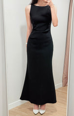 *S&C Made* Sleeveless Pleats Body Fit Mermaid Maxi Dress MAROON/ BLACK (S-XL)