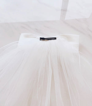 Big Bow Wavey Bridal Veil