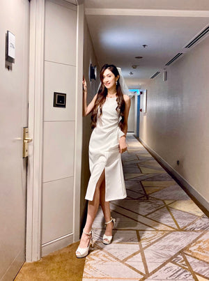 Sleeveless Ruffles Body Fit Midi Dress (S-L)