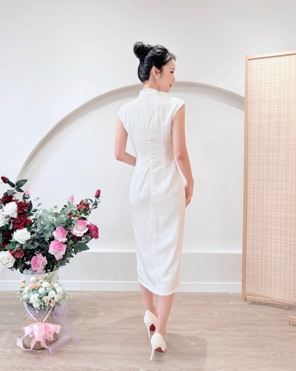 Satin Classic Cap Sleeve Qipao (S-L)