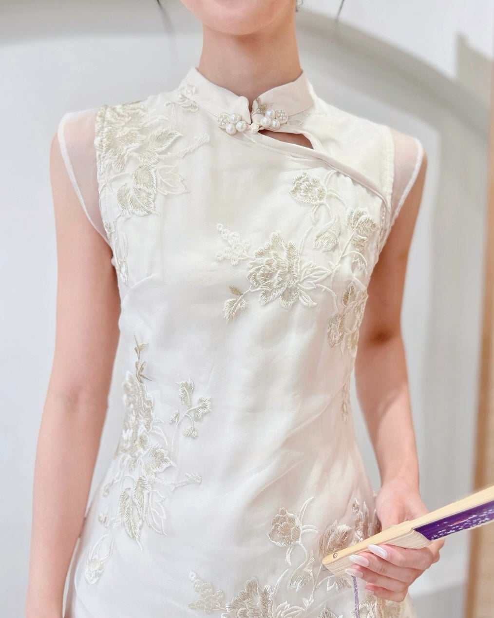 Embroidered Mesh Mini Qipao BEIGE/ PINK (S-L)