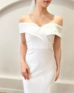 Sweetheart off shoulder bodycon midi dress hotsell