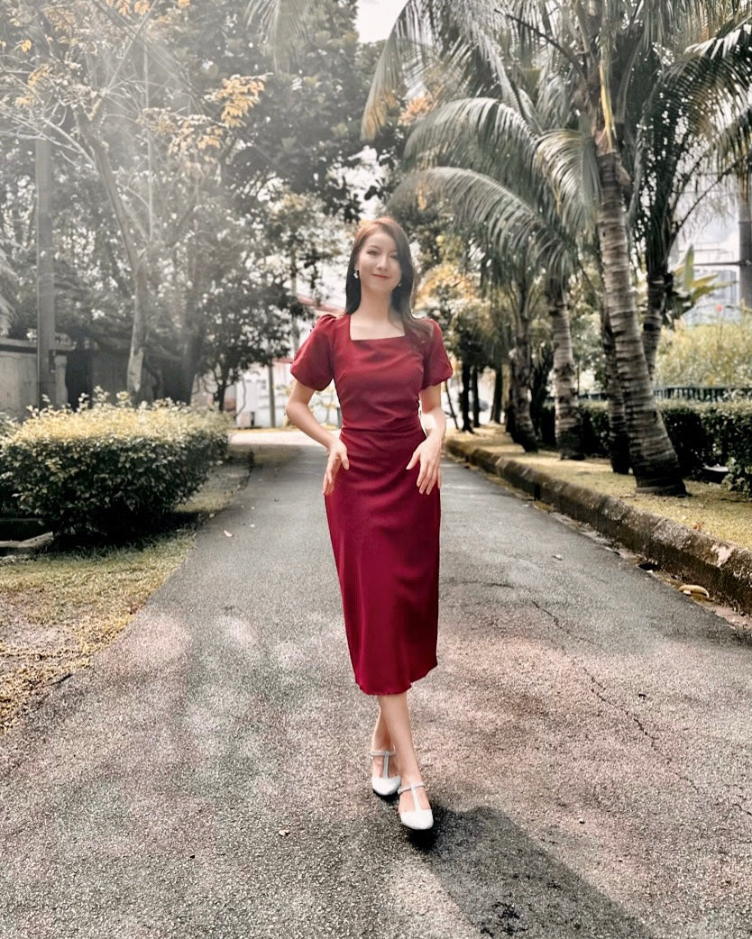 Square Neck Puffy Sleeve Pleats Midi Dress MAROON (S-XL)
