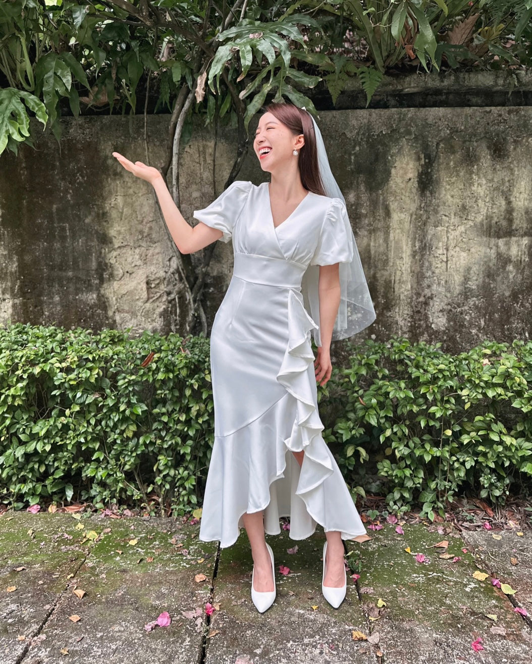 Puffy Sleeve V Ruffles Maxi Dress (SM)