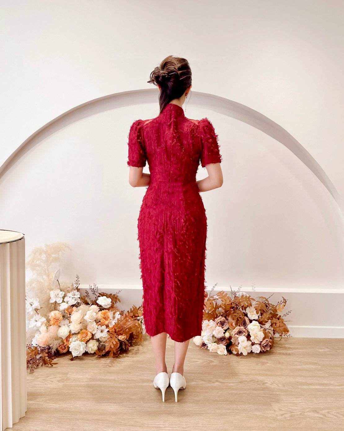 Wine red lace hotsell