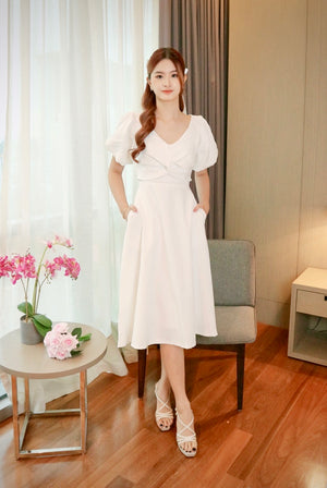 V Puffy sleeve Flare Dress (S ONLY)