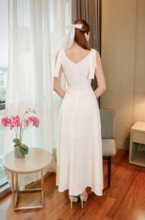 V Ribbon Design Maxi Dress (L)
