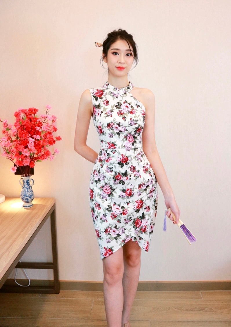 Halter Design Pleats Oriental Dress WHITE FLORAL/ PINK FLORAL (S-L)