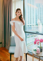 Elastic Off Shoulder Ribbon Mermaid Dress (SM)